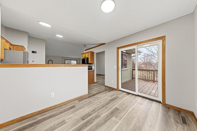 816 Orchard Circle, Belle Plaine, MN 56011