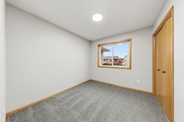 816 Orchard Circle, Belle Plaine, MN 56011