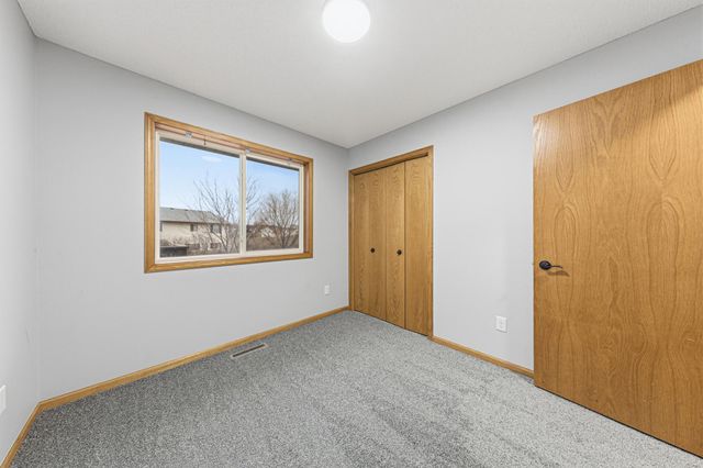 816 Orchard Circle, Belle Plaine, MN 56011