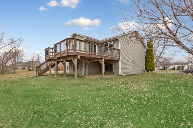 816 Orchard Circle, Belle Plaine, MN 56011