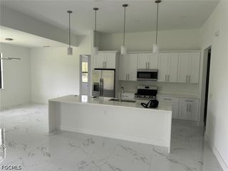 1752 Pine Ave, Lehigh Acres, FL 33972