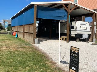 1256 Resort Road, Crystal Beach, TX 77650