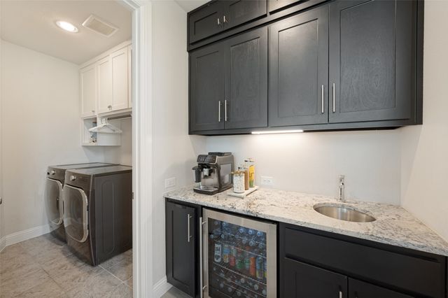 1935 Stamp Road, Irving, TX 75062