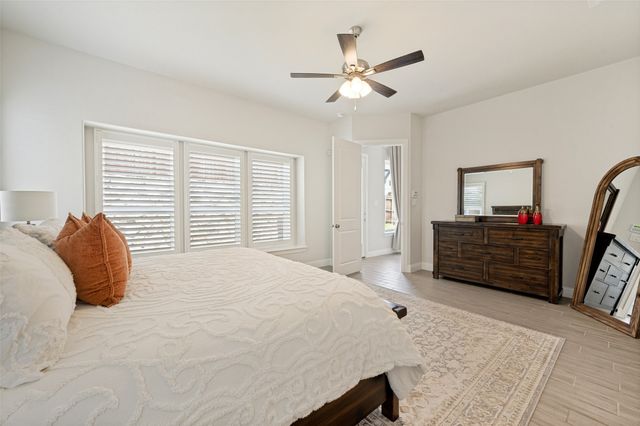 1935 Stamp Road, Irving, TX 75062