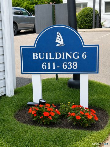 635 Popes Island Road 635, Milford, CT 06461