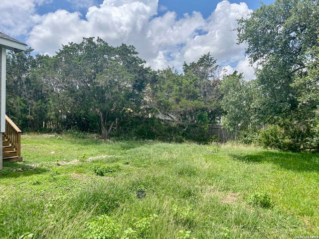 1491 Live Oak Dr, Spring Branch, TX 78070