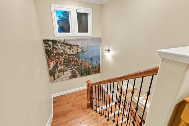 4889 V St, Sacramento, CA 95817