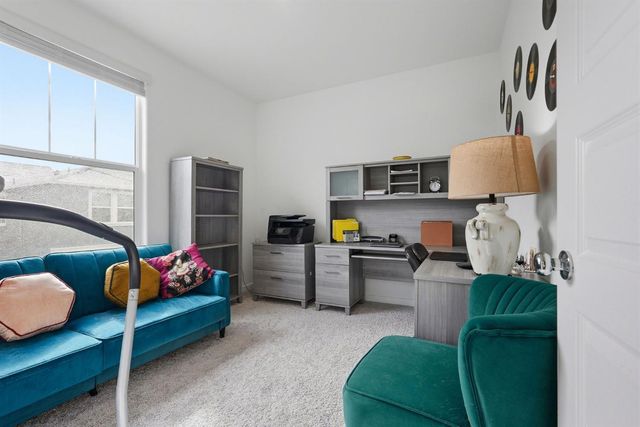 898 Lake Park Circle, Galt, CA 95632