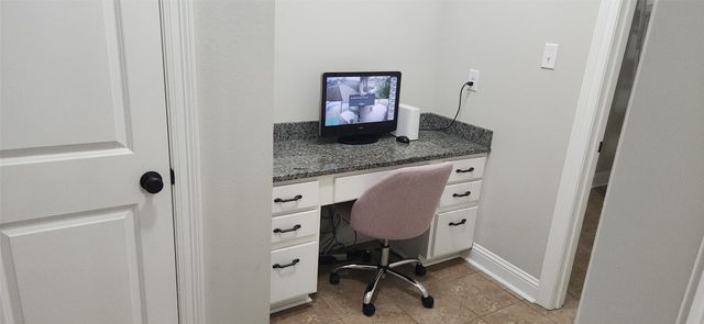 206 Beechcraft Way, Shreveport, LA 71106