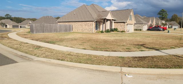 206 Beechcraft Way, Shreveport, LA 71106