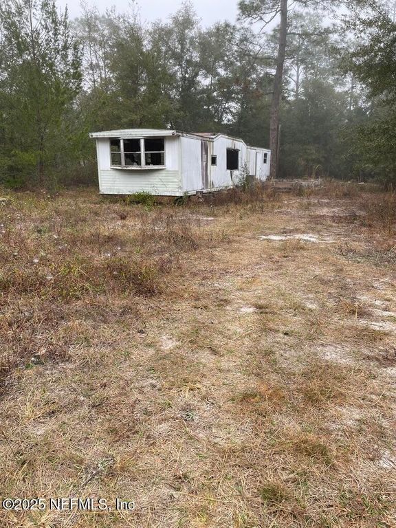 624 NORMAN Avenue, Interlachen, FL 32148