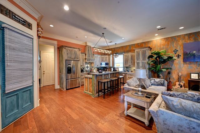 106 Rue Bonpapa, Thibodaux, LA 70301