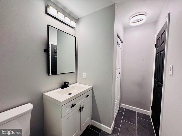 1403 ROBERTS WAY, Voorhees, NJ 08043