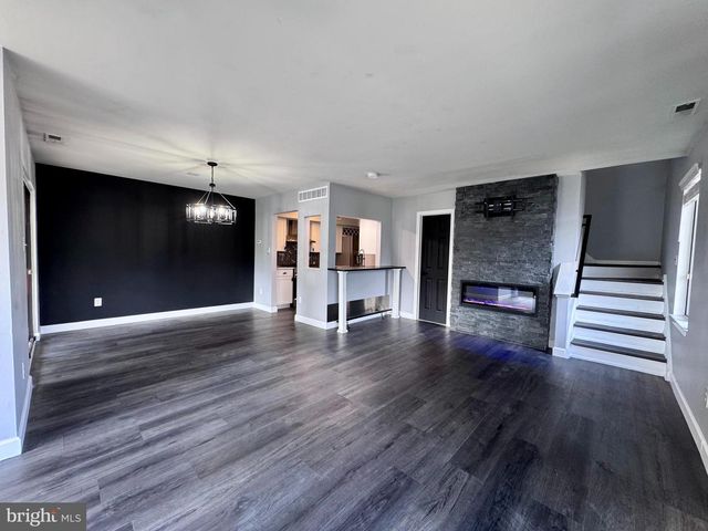 1403 ROBERTS WAY, Voorhees, NJ 08043