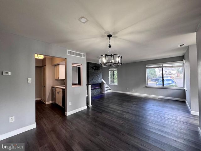 1403 ROBERTS WAY, Voorhees, NJ 08043