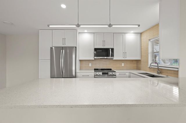 890 High Point Boulevard N A, Delray Beach, FL 33445