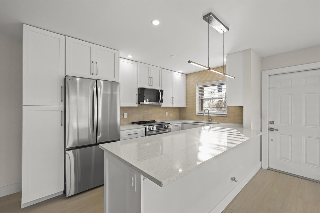 890 High Point Boulevard N A, Delray Beach, FL 33445