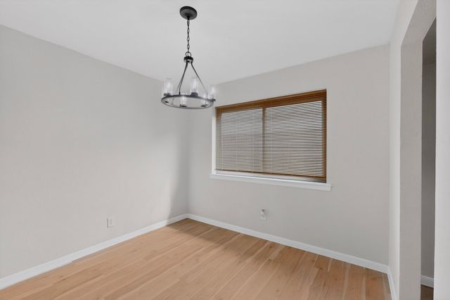 949 Meadowdale Circle, Garland, TX 75043