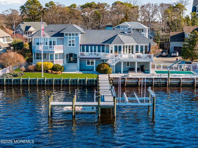 21 River Avenue, Island Heights, NJ 08732