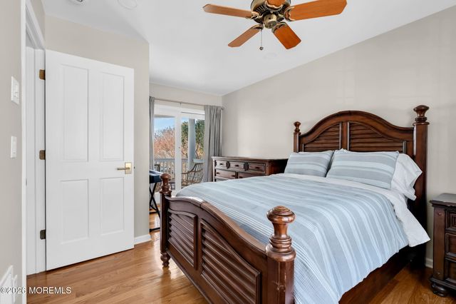 21 River Avenue, Island Heights, NJ 08732