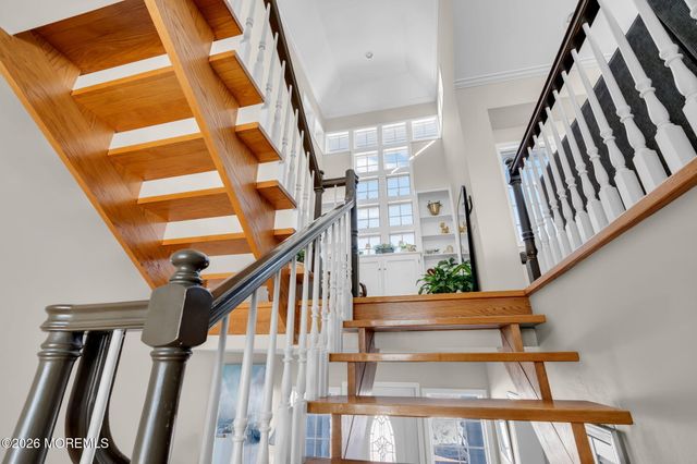 21 River Avenue, Island Heights, NJ 08732