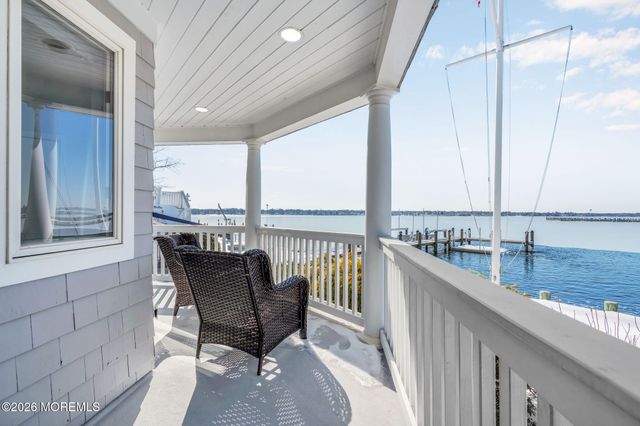 21 River Avenue, Island Heights, NJ 08732