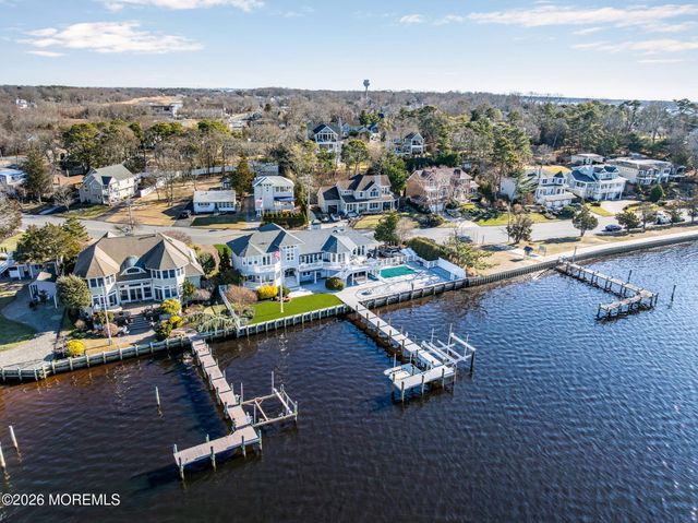 21 River Avenue, Island Heights, NJ 08732