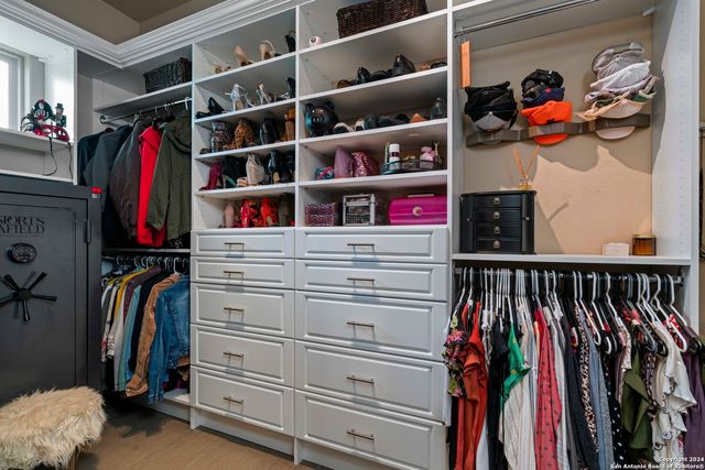 189 Dry Bear Creek, New Braunfels, TX 78132