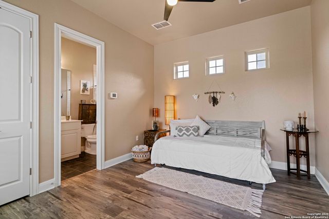 189 Dry Bear Creek, New Braunfels, TX 78132