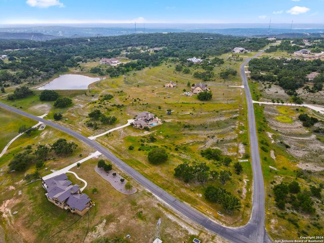 189 Dry Bear Creek, New Braunfels, TX 78132