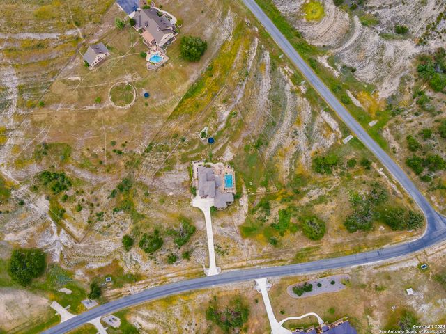 189 Dry Bear Creek, New Braunfels, TX 78132