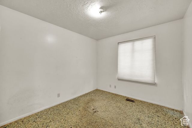 2826 N 1600 E, Layton, UT 84040