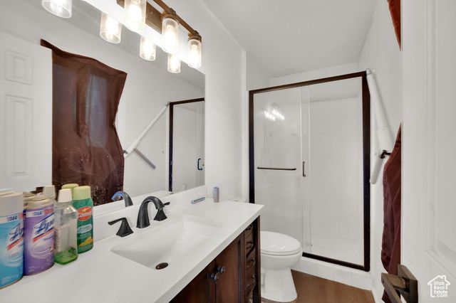 2826 N 1600 E, Layton, UT 84040