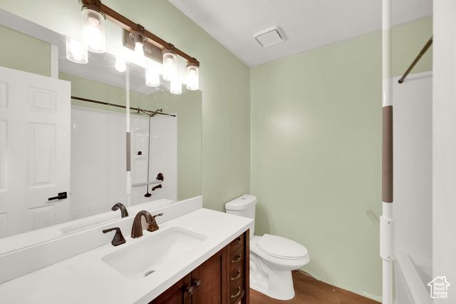 2826 N 1600 E, Layton, UT 84040