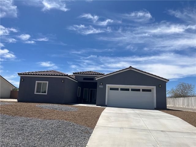 4960 Honey Locust Drive, Pahrump, NV 89061