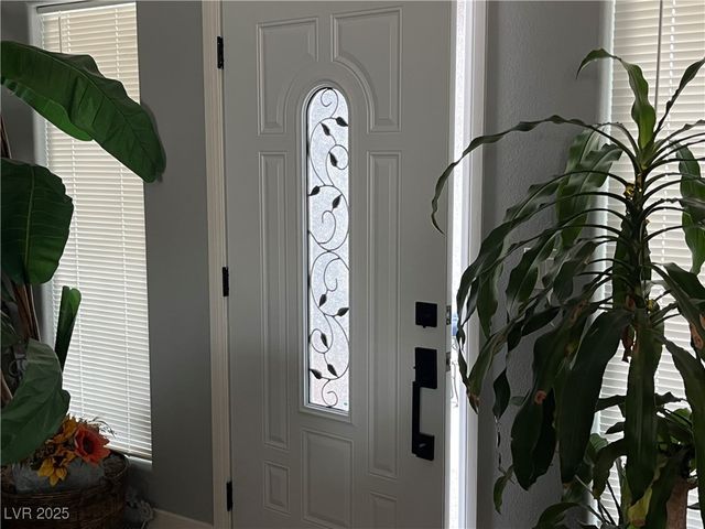 4960 Honey Locust Drive, Pahrump, NV 89061