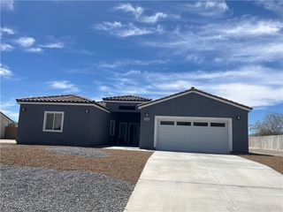 4960 Honey Locust Drive, Pahrump, NV 89061