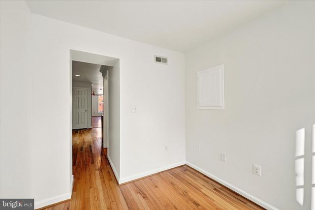 923 S CURLEY ST, Baltimore, MD 21224
