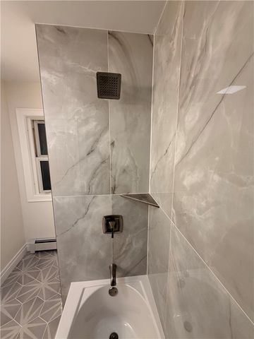 228 Third Avenue, Warwick, RI 02888