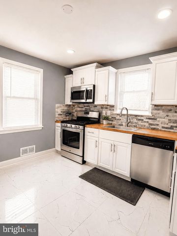 918 MENTOR AVE, Capitol Heights, MD 20743