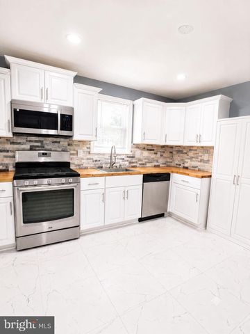 918 MENTOR AVE, Capitol Heights, MD 20743