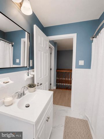 918 MENTOR AVE, Capitol Heights, MD 20743