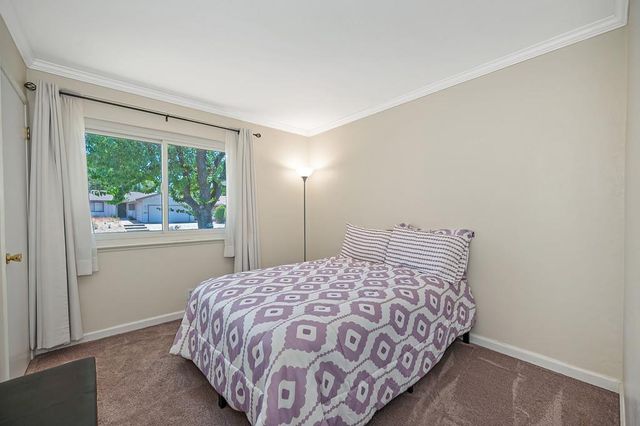 6447 Rexford Way, Carmichael, CA 95608