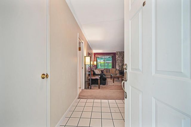 6447 Rexford Way, Carmichael, CA 95608
