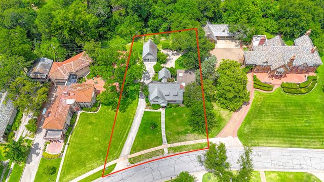 1208 Mills Place, Corsicana, TX 75110