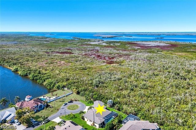 2939 SW 25th ST, Cape Coral, FL 33914