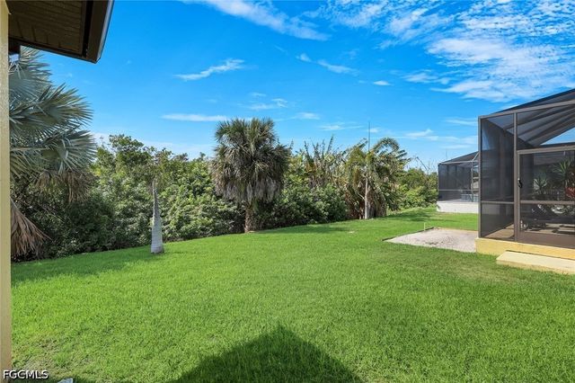 2939 SW 25th ST, Cape Coral, FL 33914