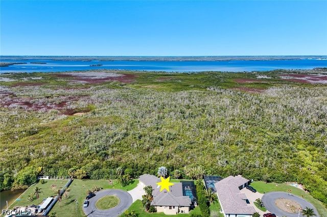 2939 SW 25th ST, Cape Coral, FL 33914