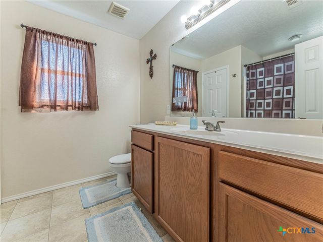 105 Lignite Drive, Jarrell, TX 76537