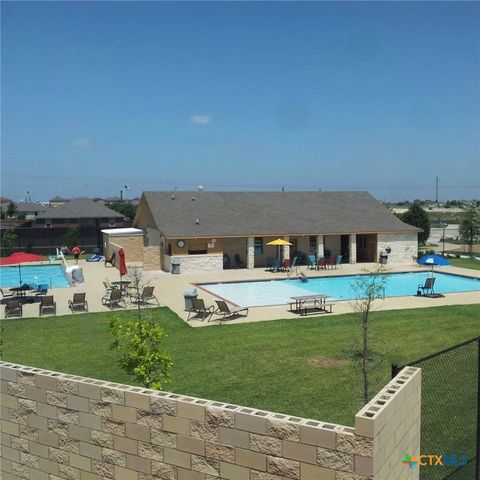 105 Lignite Drive, Jarrell, TX 76537